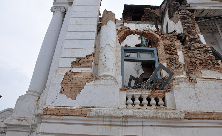 neoclassical Gaddi Baithak building neoclassical Gaddi Baithak building